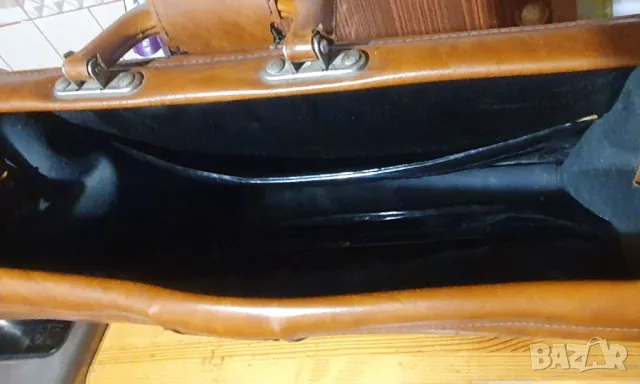 Кожена чанта тип куфар , снимка 2 - Куфари - 49473222
