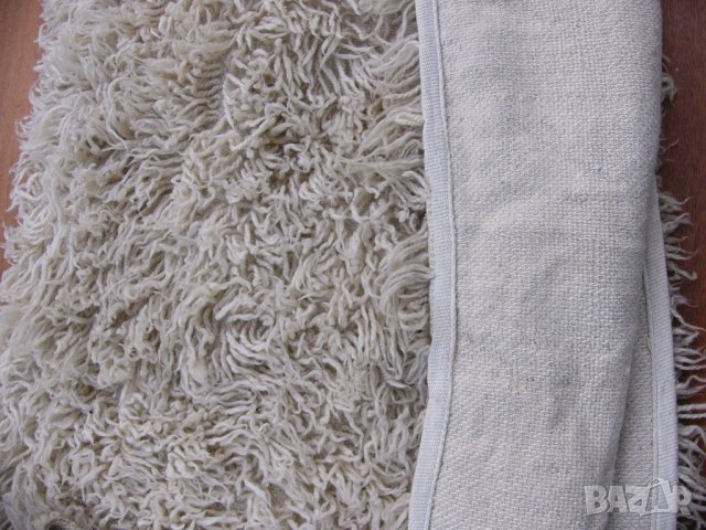 РЕТРО Български Класически Зимен Вълнен ГУБЕР 190x170 см Китеник Халище Килим Покривка Одеяло БАРТЕР, снимка 2 - Покривки за легло - 43984685