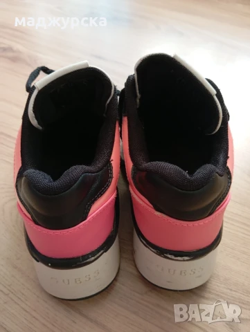 Сникърси Guess , снимка 1