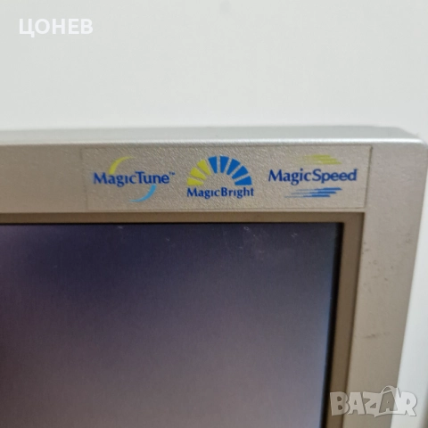 Монитор Samsung 710n 17" перфектен, снимка 8 - Монитори - 52790578