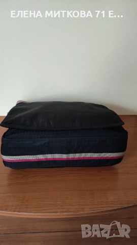 DKNY дамска чанта в черен цвят, снимка 6 - Чанти - 52497659