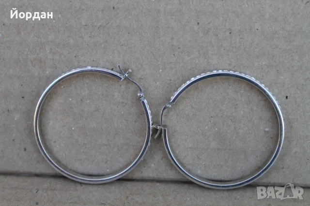 Дамски сребърни обеци с камъни