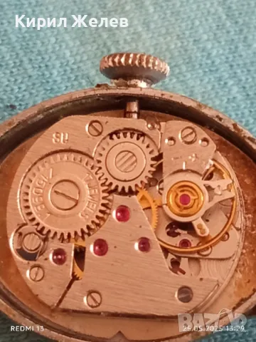 Стар механичен часовник дамски Заря СССР 17 камъка за ремонт части КОЛЕКЦИЯ 26078, снимка 7 - Антикварни и старинни предмети - 50419782