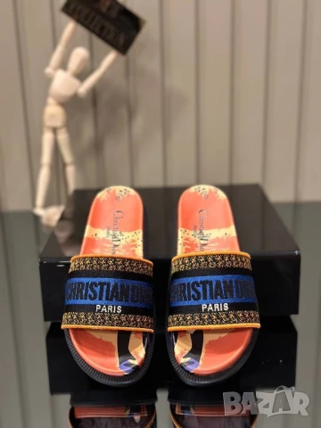 чехли christian dior , снимка 10 - Чехли - 51317161