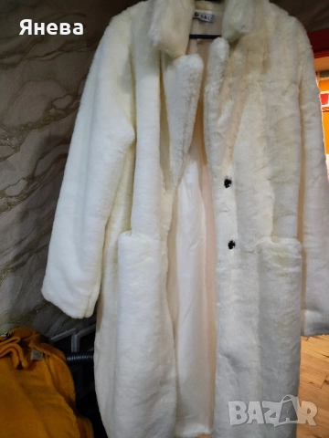 Ново дамско пухено палто+Подарък пухен шал, снимка 5 - Якета - 52025614