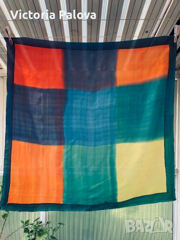 Голям копринен шал, снимка 2 - Шалове - 36578534