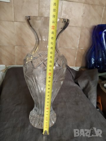стара кристална ваза, снимка 2 - Вази - 36610102