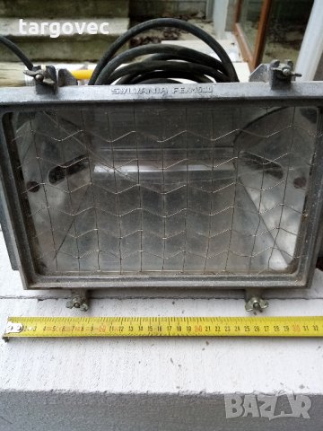 халогенни прожектори 1500вата немски