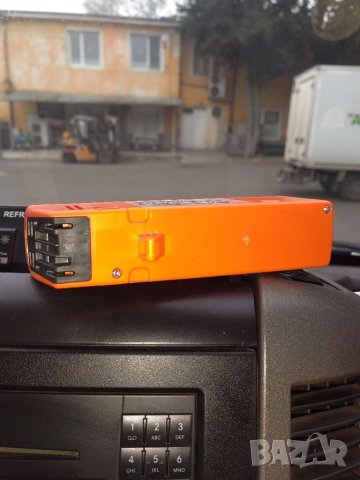 Батерия Elektrolux 25.2V, снимка 2 - Външни батерии - 40077633