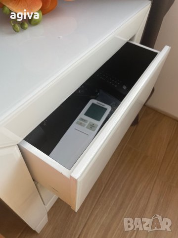 Kare нощно шкафче 1 брой, снимка 3 - Шкафове - 43610381