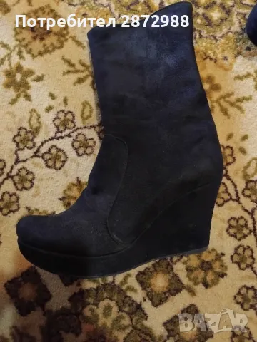 велурени боти, снимка 2 - Дамски боти - 47357486