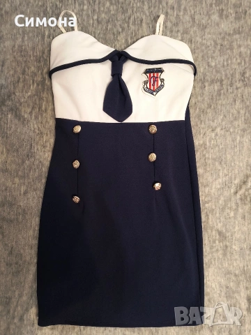 Рокля с морски мотив