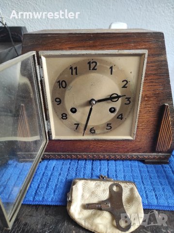 Стар Немски Настолен Механичен Часовник , снимка 6 - Антикварни и старинни предмети - 43514665