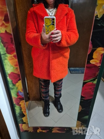 оранжево палто, снимка 5 - Палта, манта - 48644915