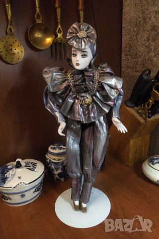 Ръчно изработена рядка порцеланова кукла 