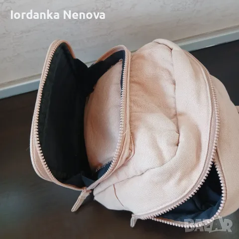 Детска раничка, снимка 4 - Раници - 49006346