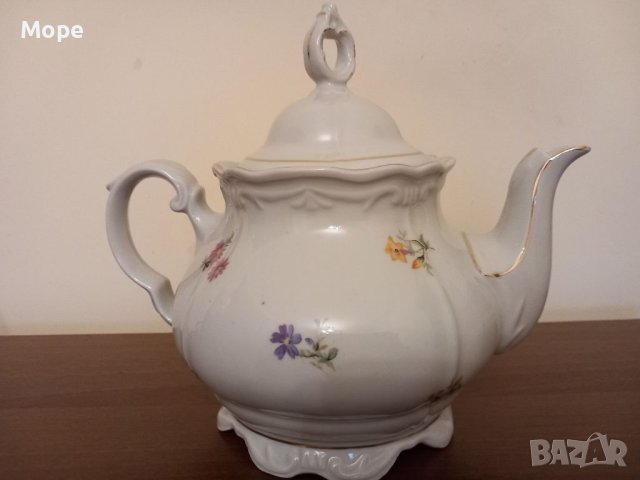 Порцеланов чайник 