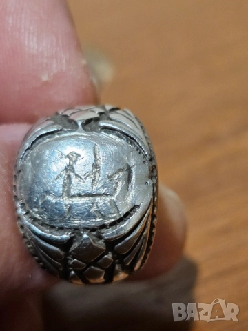 Стар солиден сребърен пръстен с гема изображение на кентавър, снимка 3 - Пръстени - 52350045