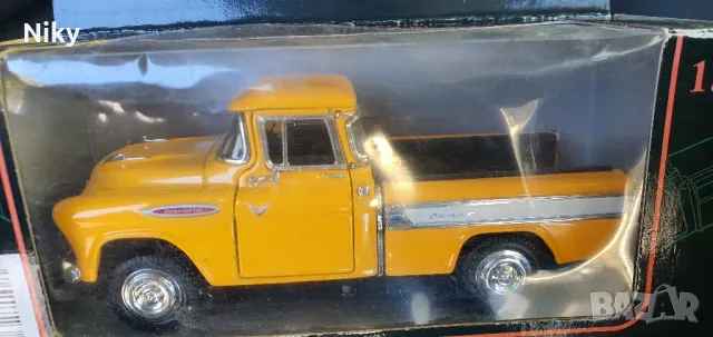 Американски пикапи 1:38 1:36 1:34, снимка 7 - Колекции - 47891844