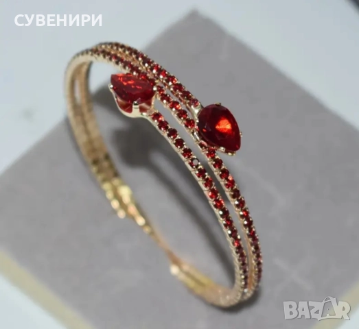 Елегантна гривна със синтетичен цирконий , снимка 10 - Гривни - 51918617