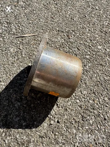 Втулка с Периферия за ЮМЗ нова , снимка 3 - Части - 49357894