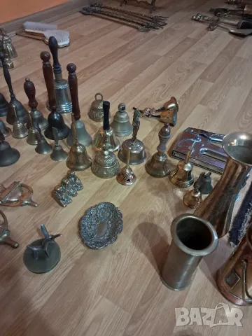 Звънци бронзови , снимка 8 - Антикварни и старинни предмети - 42879944