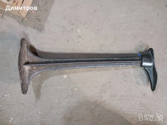 Приспособление за обущар