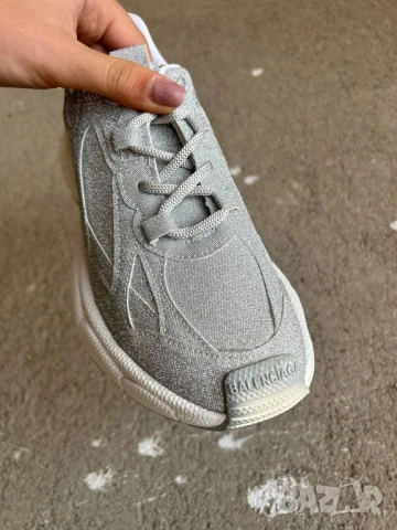 дамски маратонки balenciaga , снимка 3 - Маратонки - 51173908