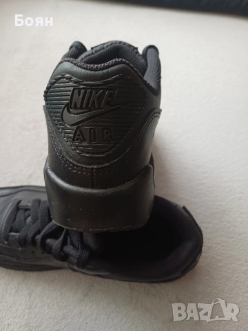 NIKE Сникърси Air Max 90 Leather 302519 001 Черен , снимка 3 - Маратонки - 52493212