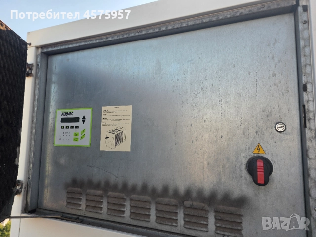 Термопомпа AERMEC 100 KW, снимка 2 - Други машини и части - 51491818