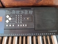 Синтезатор Yamaha PSR E333, снимка 4
