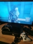 Xbox 360 Slim с 3 джойстика и дискове с 5 игри., снимка 1