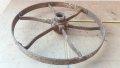 масивно метално ковавано възрожденско колело от каруца, файтон, снимка 14