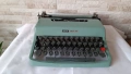 Стара пишеща машина Olivetti Lettera 32 - Italy- 1960" год., снимка 2