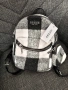 Малка раница Guess, снимка 1