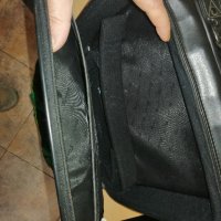 Продавам отлична черна кожена чанта за лаптоп 13-14",TARGUS, снимка 10 - Части за лаптопи - 43716247