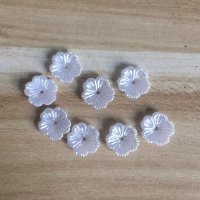 Плоски перлички цветя за декорация 2 вида - 10 бр /комплект , снимка 1 - Други - 28122942