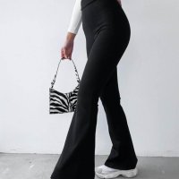 Дамски панталон черен, снимка 1 - Панталони - 43468591