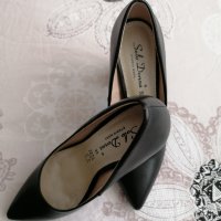 Черни елегантни обувки , снимка 2 - Дамски обувки на ток - 26309763