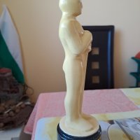 Статуетка Оскар с надпис за Мъж на годината, снимка 4 - Статуетки - 43351513