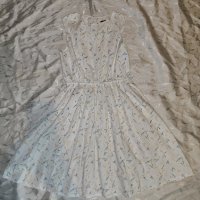 Елегантна къса рокля р-р 12А, 146-152 см, снимка 8 - Рокли - 40854755