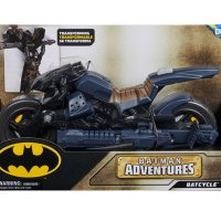 Batman Adventures мотор Batcycle 30cm - Spin Master, снимка 6 - Коли, камиони, мотори, писти - 43074168
