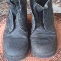 Войниши обувки,оригинални войнишки чепици от времето на НРБ,номер 40, снимка 1 - Други - 26841782