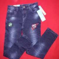 Нови дънки р.134, снимка 1 - Детски панталони и дънки - 38254398