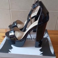 Елегантни обувки на висок ток , снимка 1 - Дамски обувки на ток - 39637959
