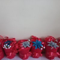 Коледни букетчета с Коледна звезда ,15см -2.50лв, снимка 1 - Декорация за дома - 38707244