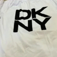 дамски тениски DKNY, снимка 2 - Тениски - 44836319