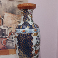 Голяма азиатска ваза в отлично състояние. Изключително красива и запазена., снимка 4 - Вази - 44901248