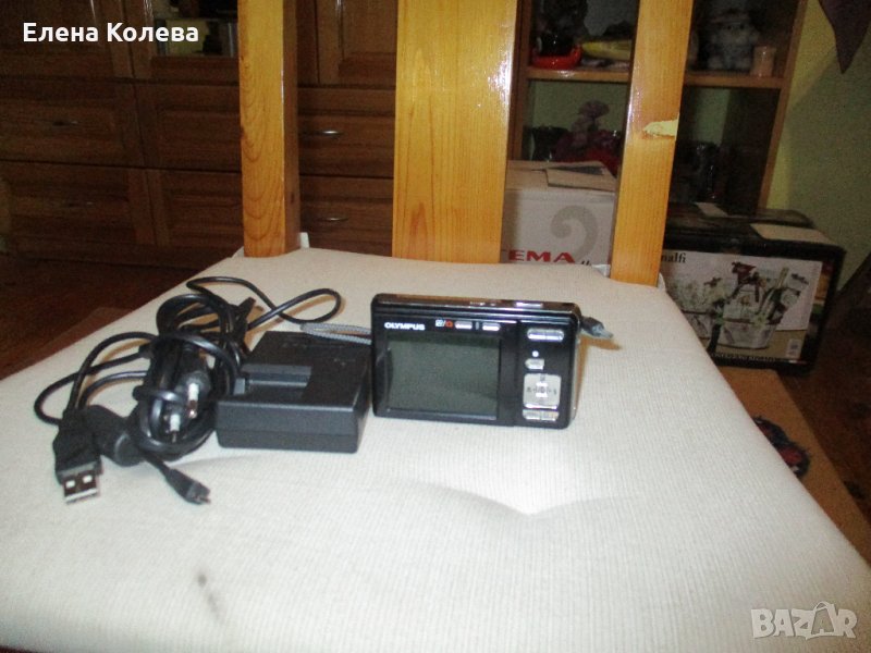 Електронен фотоапарат OLYMPUS, снимка 1