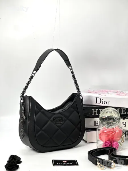 Guess дамска чанта Различни цветове , снимка 1